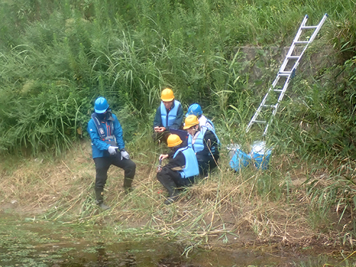 ため池の水質測定