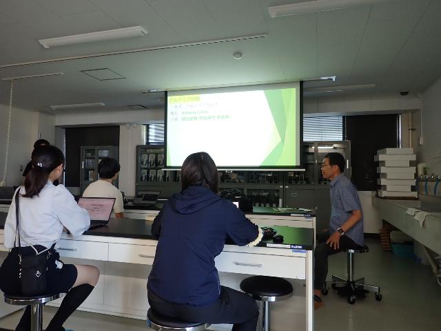 成果発表会の様子